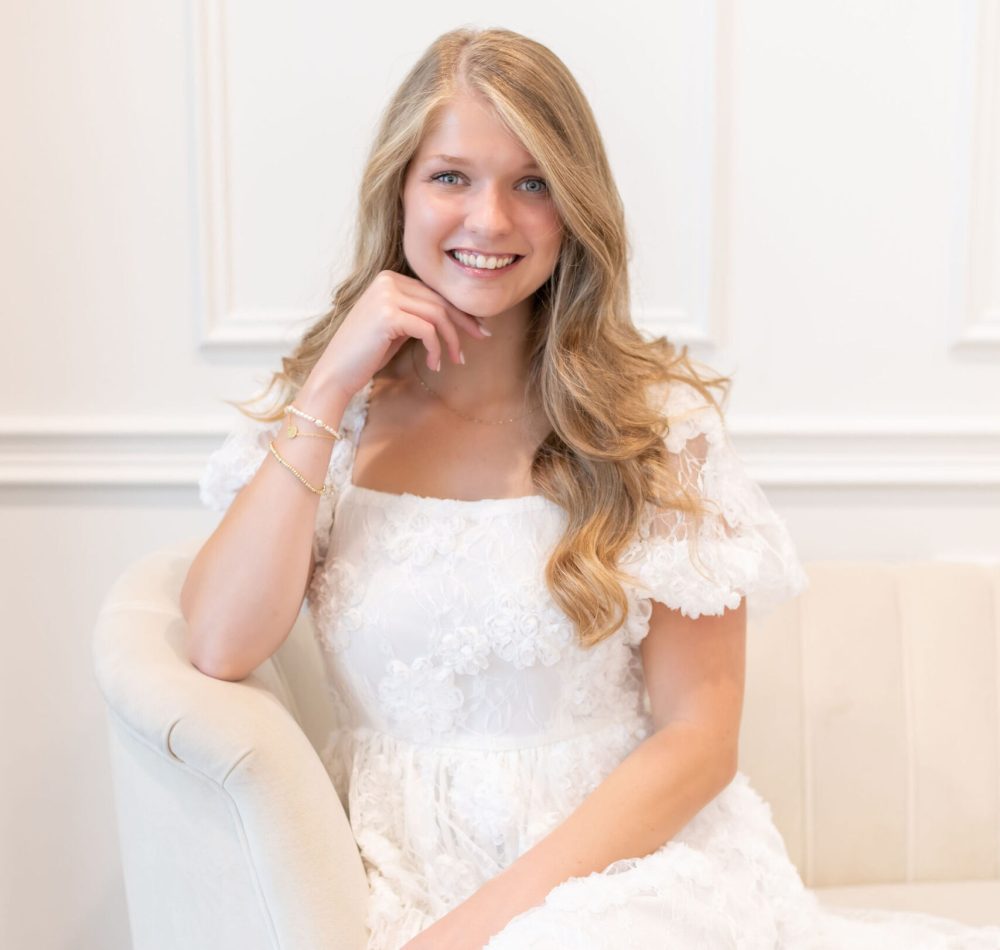Chrissy | Bluestem Manor Content Creator & Social Media